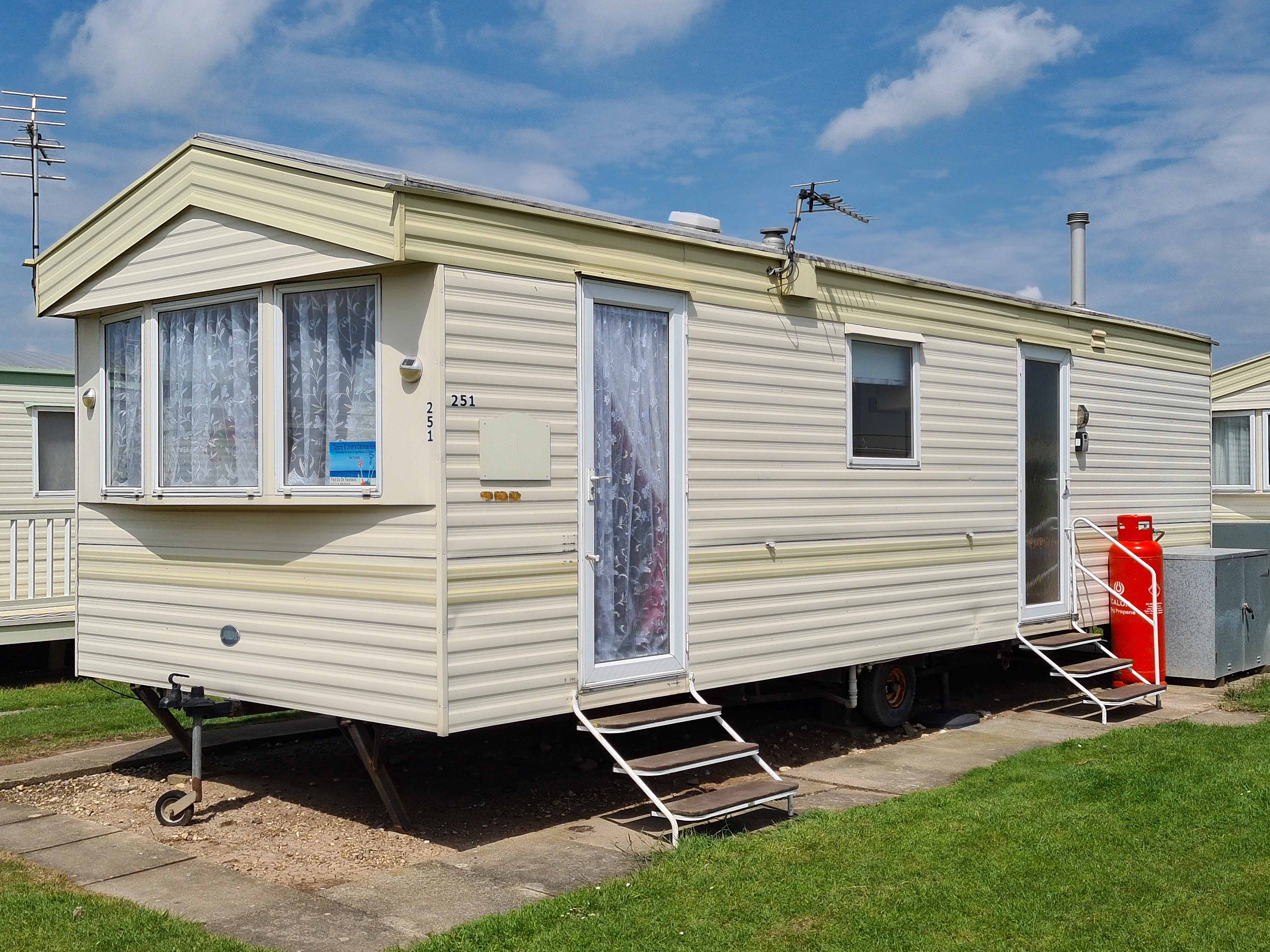 Tammy & Josh's Caravan Hire Happy Days North 251 Trunch Lane Chapel